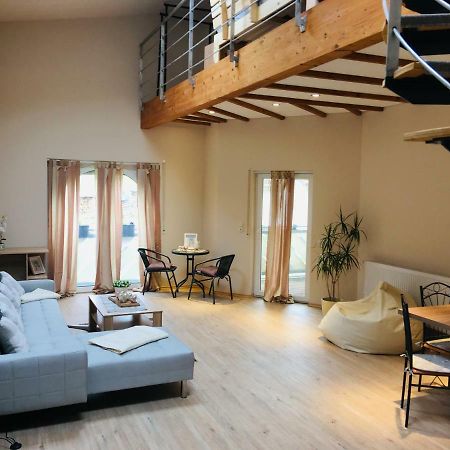 Ferienwohnung Am Nuerburgring/Wintersport Arft Acht Ngoại thất bức ảnh