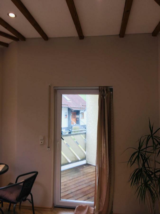 Ferienwohnung Am Nuerburgring/Wintersport Arft Acht Ngoại thất bức ảnh